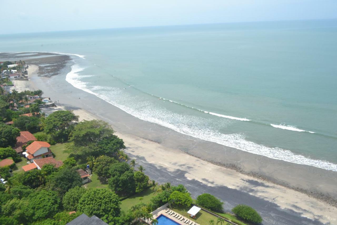 Apartamento El Palmar Residences 圣卡洛斯 外观 照片